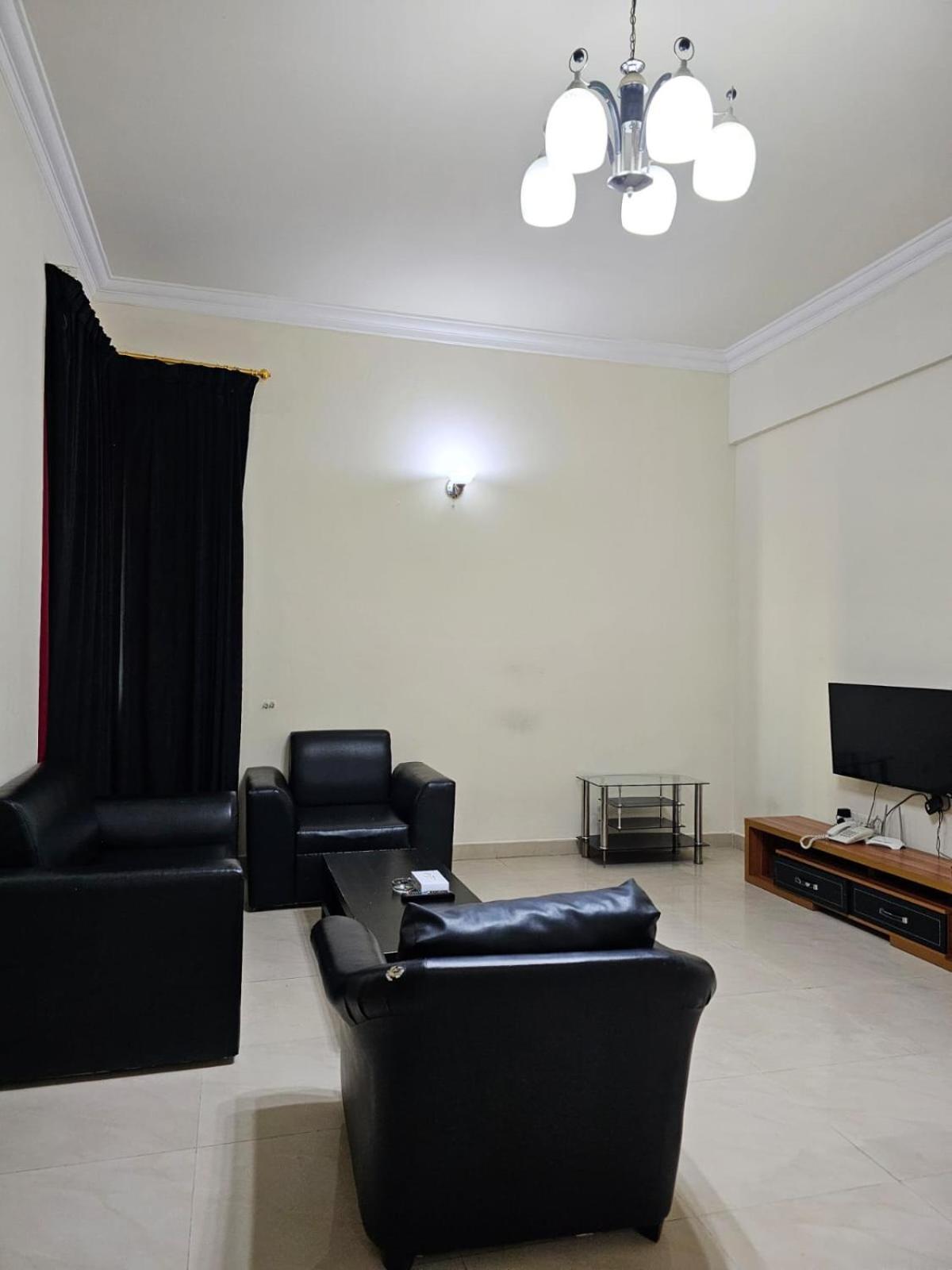 Al Sahab Tower Apartamento Manama Exterior foto