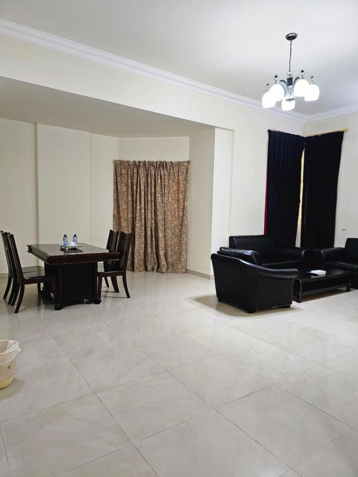 Al Sahab Tower Apartamento Manama Exterior foto