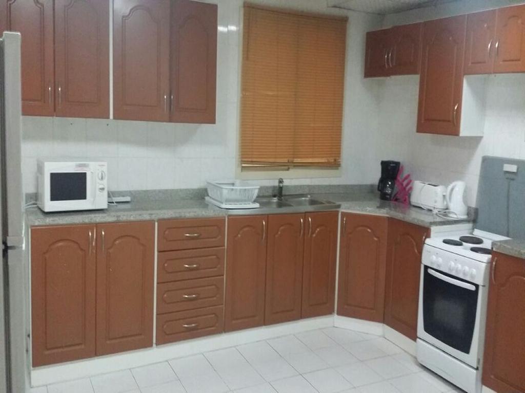 Al Sahab Tower Apartamento Manama Exterior foto